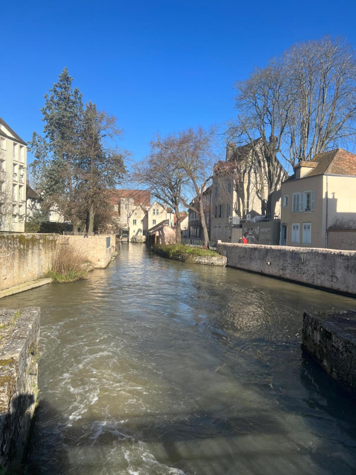 Appartement T3 De 55M2 Au Centre De Chartres Avec Parking Extérieur photo
