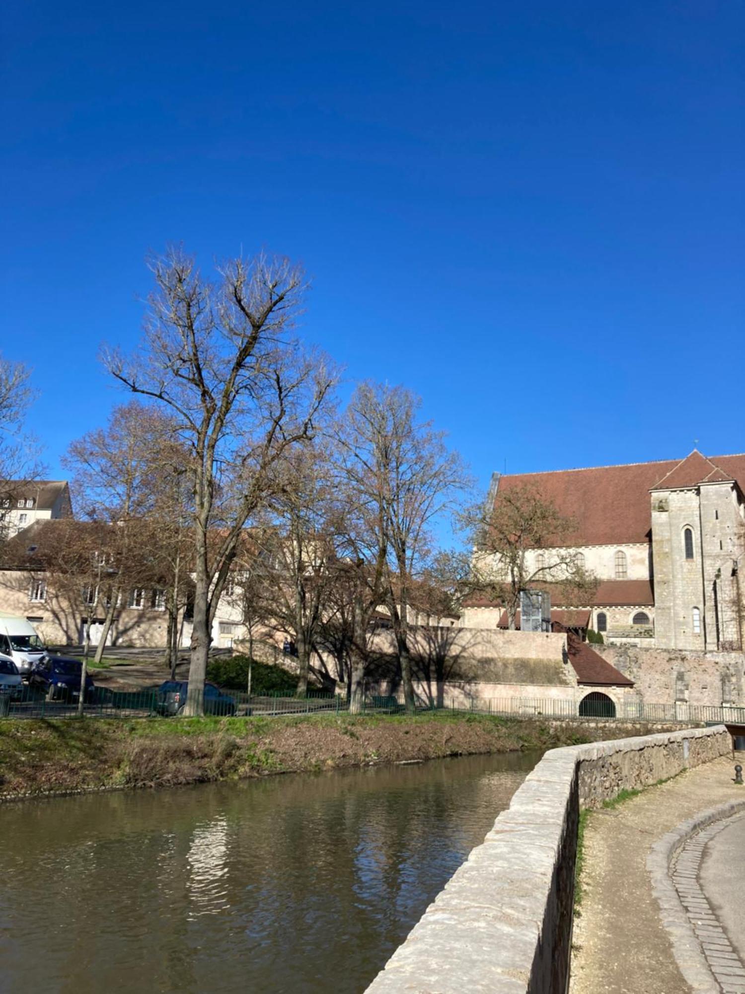 Appartement T3 De 55M2 Au Centre De Chartres Avec Parking Extérieur photo