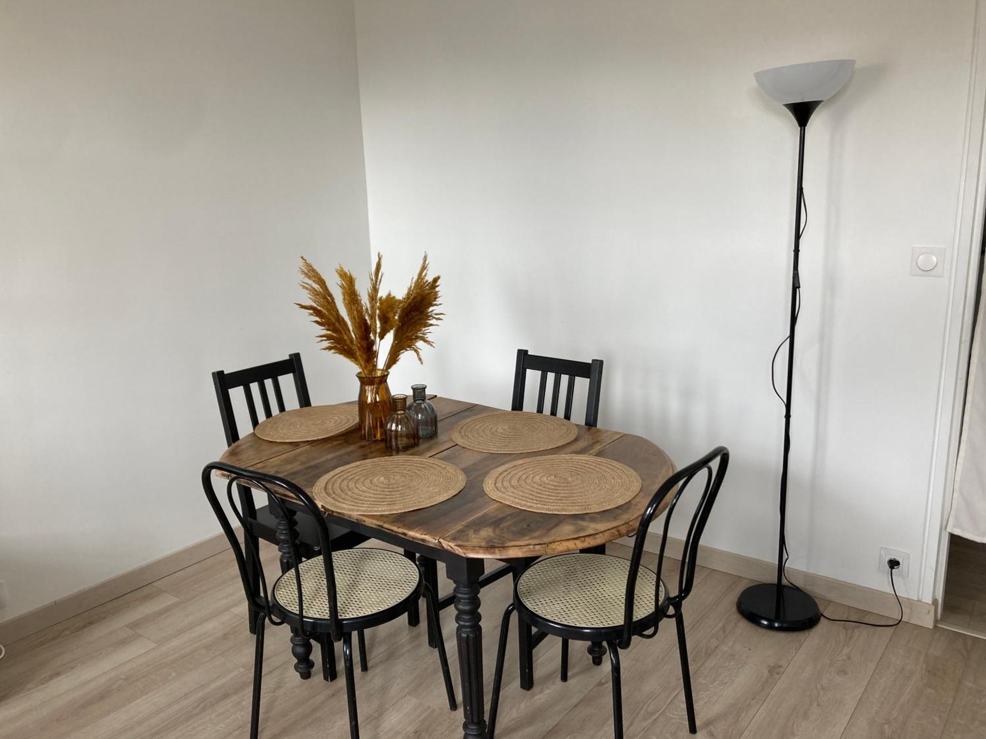 Appartement T3 De 55M2 Au Centre De Chartres Avec Parking Extérieur photo